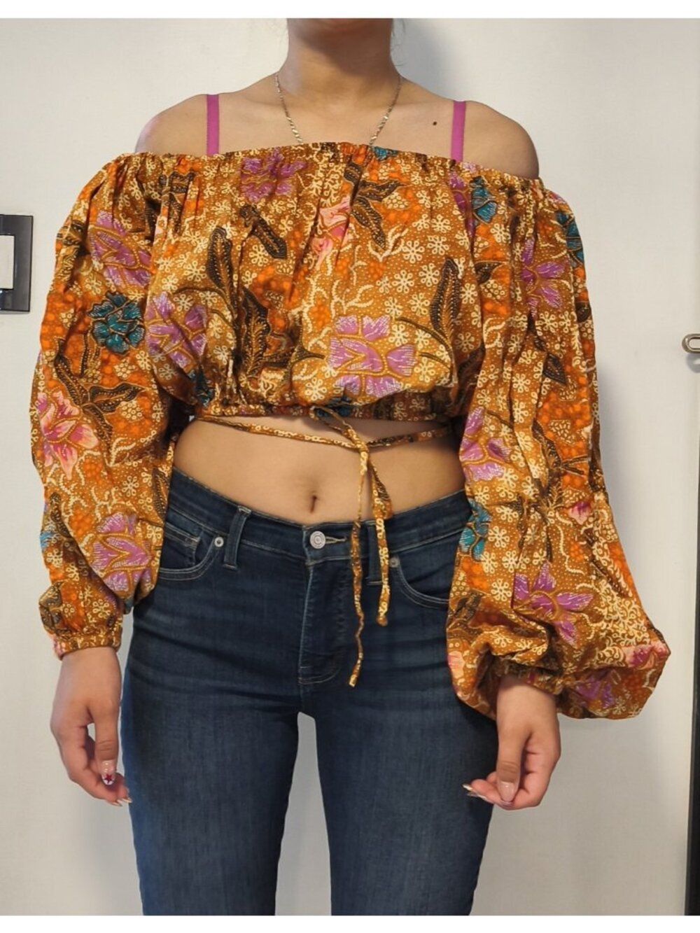 Charina Sarte Ibiza Crop Top Batik Off Shoulder Balloon Sleeve Ruched Waist S